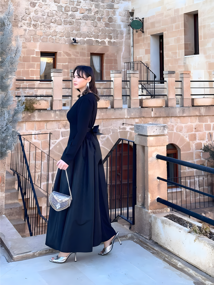 Crepe Ensemble – Black